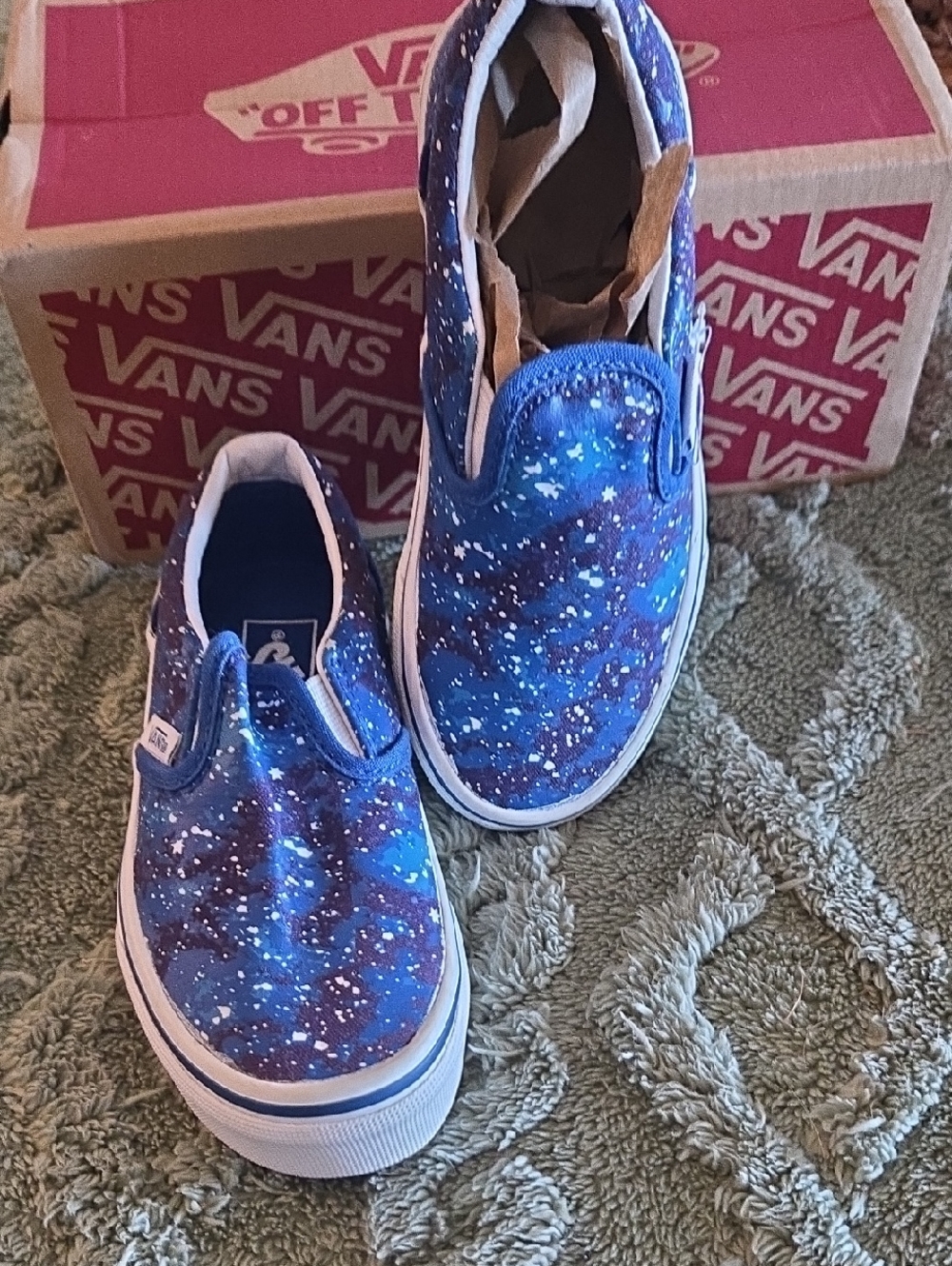 Vans Kids Slip-On Sneakers in Blue Galaxy Print with White Sole